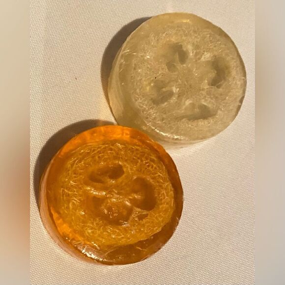 🛍️LOOFAH SOAP Lavender Citrus 🍊 Coconut Scent Soap 3.5OZ LOT OF 2💥 - Picture 4 of 9